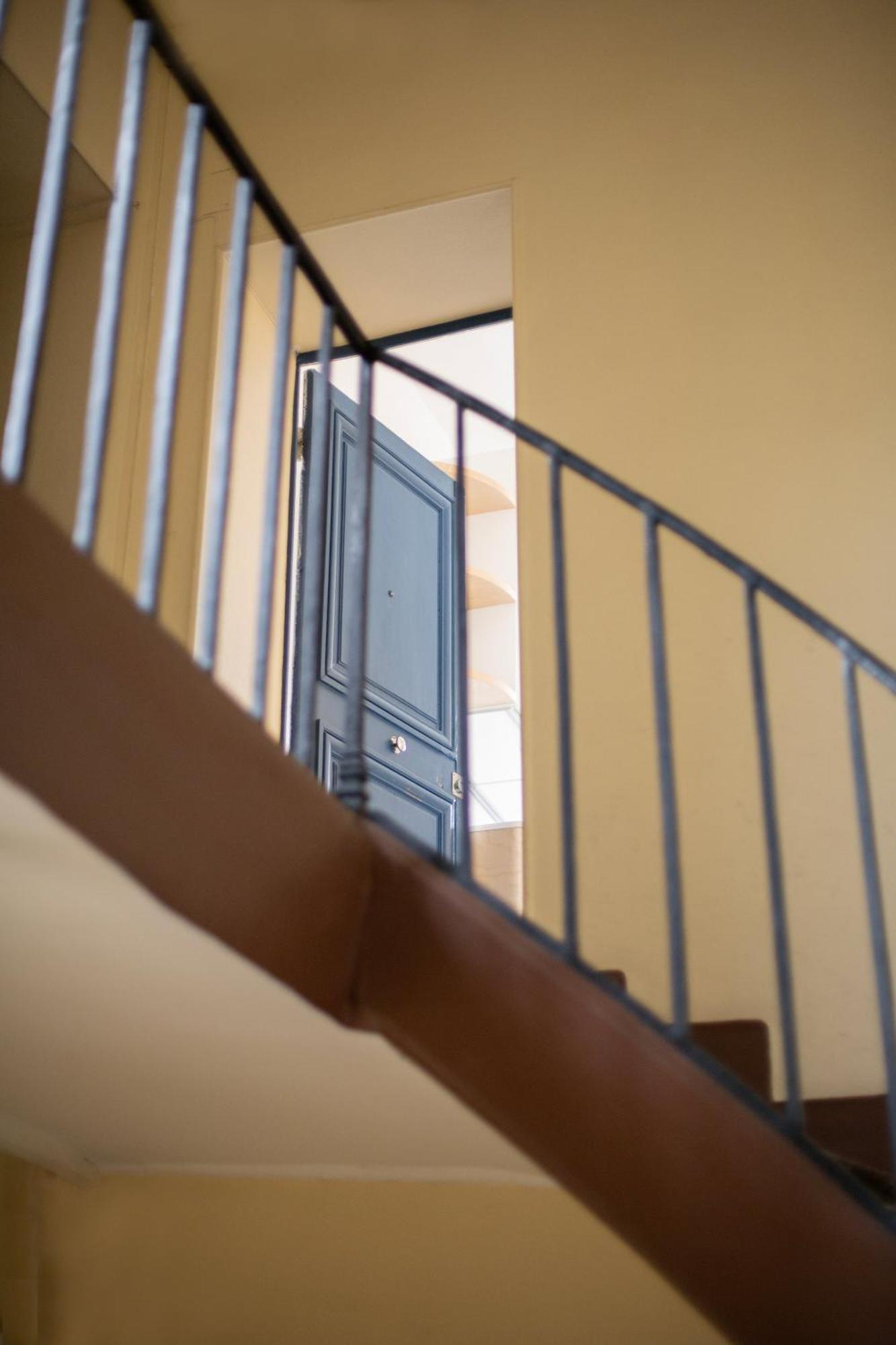 Superbe Appartement Design Au Coeur De Versailles, Tout A Pied エクステリア 写真