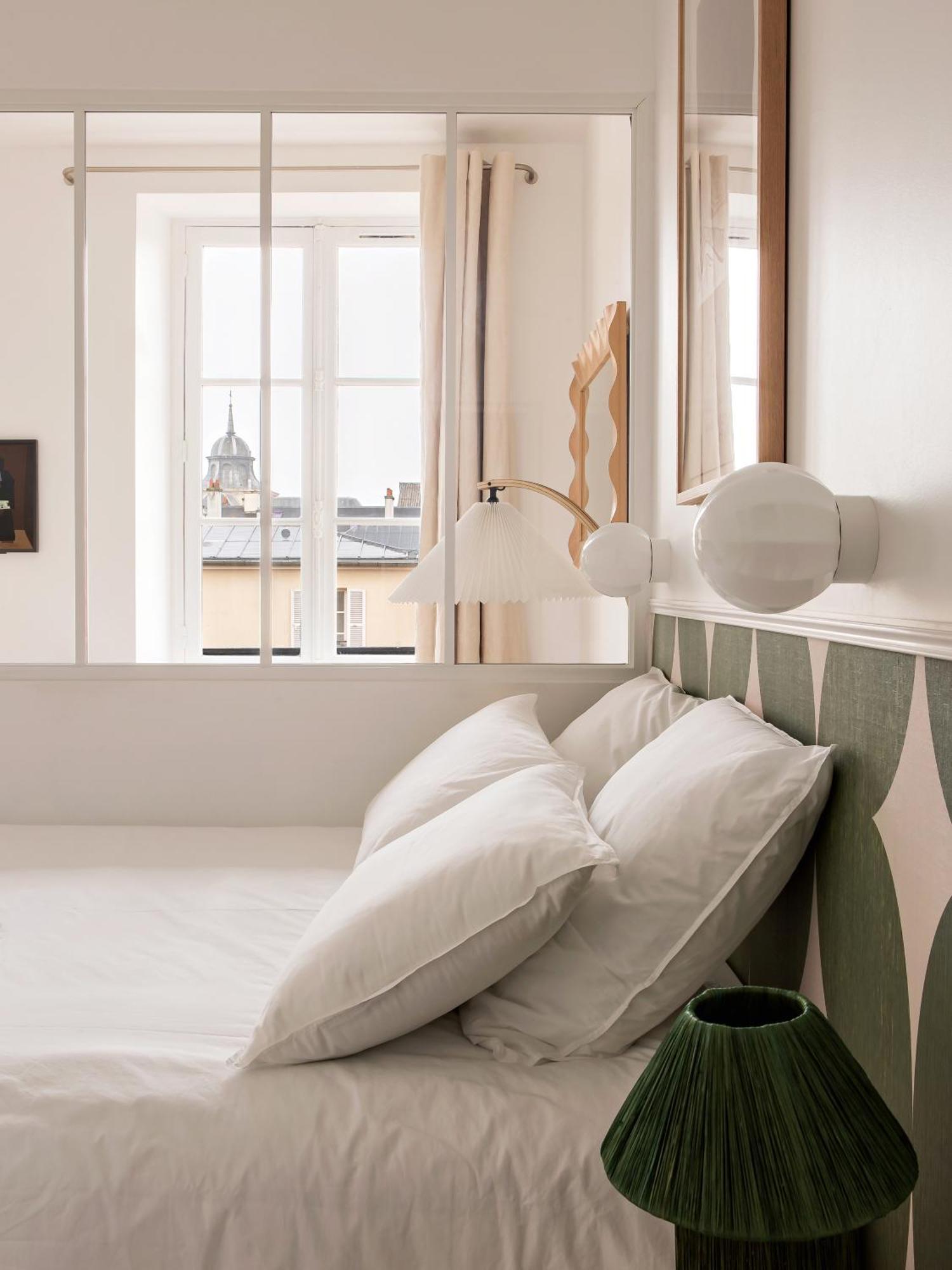 Superbe Appartement Design Au Coeur De Versailles, Tout A Pied エクステリア 写真